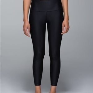 Lululemon black liquid leggings